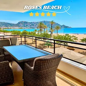 Roses Beach Rosas